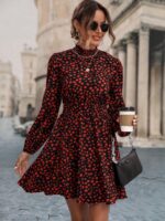 Rochie Scurta Vergara Neagra Cu Imprimeu Rosu - imagine 5