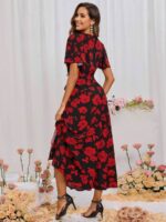 Rochie Lunga Larissa Neagra Cu Model Floral Rosu - imagine 2