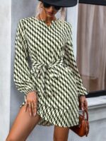 Rochie Scurta Belona Vernil cu Imprimeu Kaki