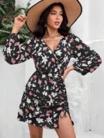 Rochie Scurta Sesilia Neagra Cu Flori Albe Si Roz - imagine 3