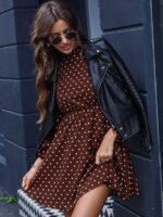 Rochie Scurta Mailen Maro cu Buline Albe - imagine 4