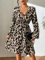 Rochie Scurta Maceio Gri Cu Imprimeu Negru - imagine 5
