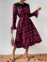 Rochie Midi Erusa Neagra Cu Inimioare Roz