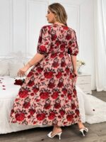 Rochie Lunga Louella Roz Pudra Cu Model Cu Trandafiri Rosii - imagine 2