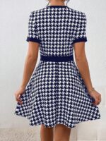 Rochie Scurta Myron Albastra Cu Imprimeu Geometric Alb - imagine 2