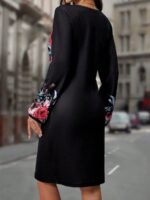 Rochie Scurta Helny Neagra Cu Model Floral Multicolor - imagine 2