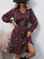 Rochie Scurta Aveiro Grena Cu Model Floral Alb