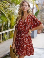 Rochie Scurta Adolfe Rosie Cu Model Floral Alb - imagine 5