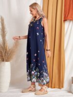 Rochie Lunga Patricia Bleumarin Cu Model Cu Fluturi Colorati