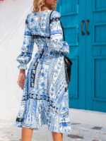 Rochie Midi Aforia Alba Cu Model Floral Albastru - imagine 2