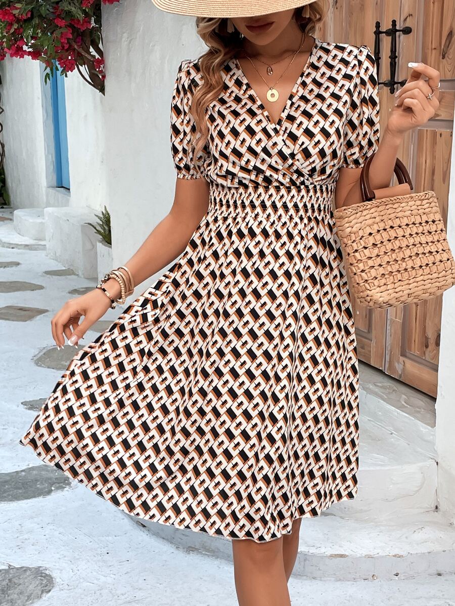15 Rochie Scurta Emery Neagra Cu Imprimeu Geometric Multicolor - imagine 1