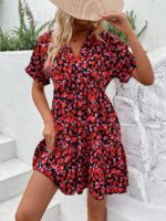 Rochie Scurta Aphaia Neagra Cu Inimioare Multicolore - imagine 3