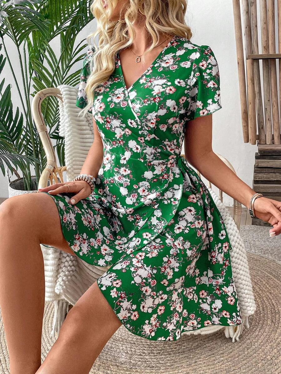 3 Rochie Scurta Katarina Verde cu Flori Albe - imagine 1