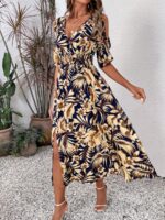 Rochie Lunga Glenda Albastru Inchis Cu Model Floral Crem - imagine 4