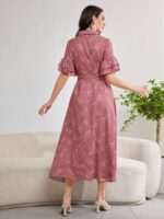 Rochie Lunga Armelle Roz Inchis Cu Model Floral Alb - imagine 2