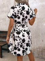 Rochie Scurta Sussan Alba Cu Model Floral Negru - imagine 2