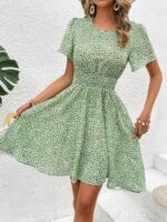 Rochie Scurta Gisela Verde Cu Model Floral Alb