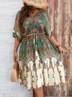 Rochie Midi Verde cu Imprimeu Multicolor - Marimi Mari