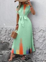 Rochie Lunga Lidija Verde Deschis Cu Pliuri Si Cordon