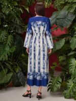 Rochie Lunga Aarti Albastra Cu Model Floral Alb - imagine 2