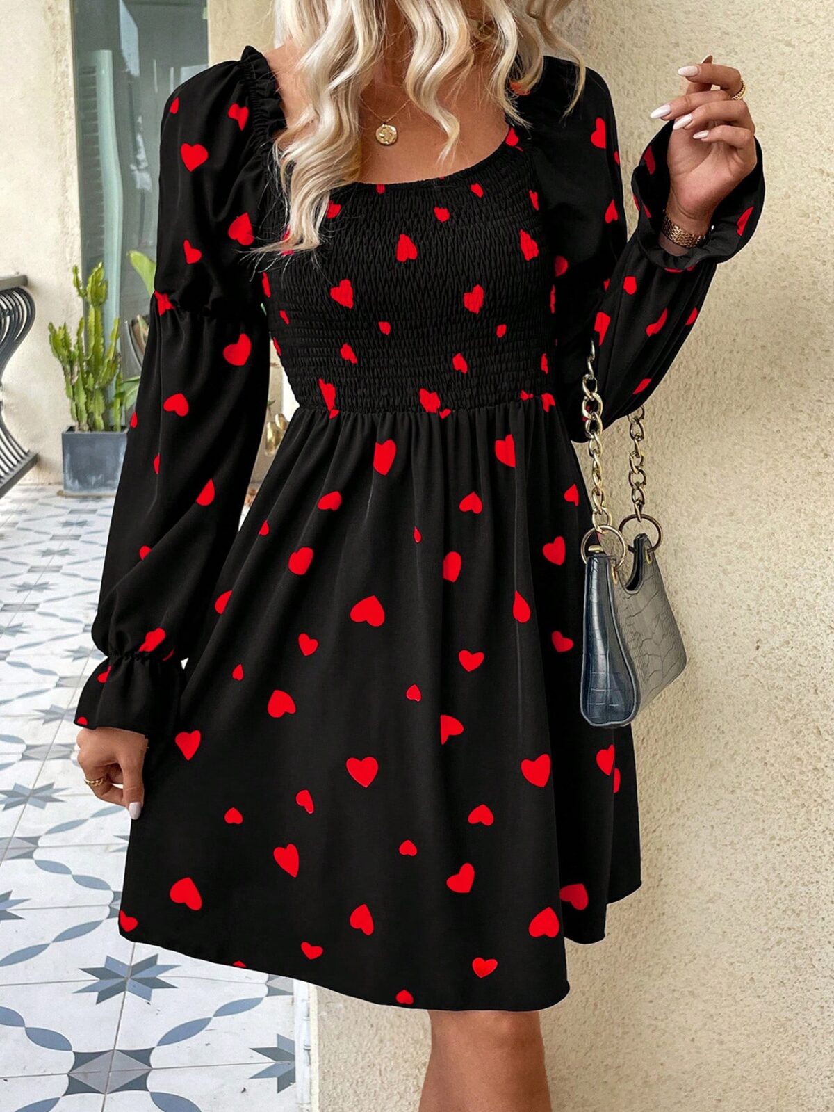 Rochie Scurta Matilde Neagra Cu Inimioare Rosii - imagine 1