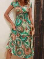 Rochie Midi Ayushi Verde cu Print Multicolor - imagine 3