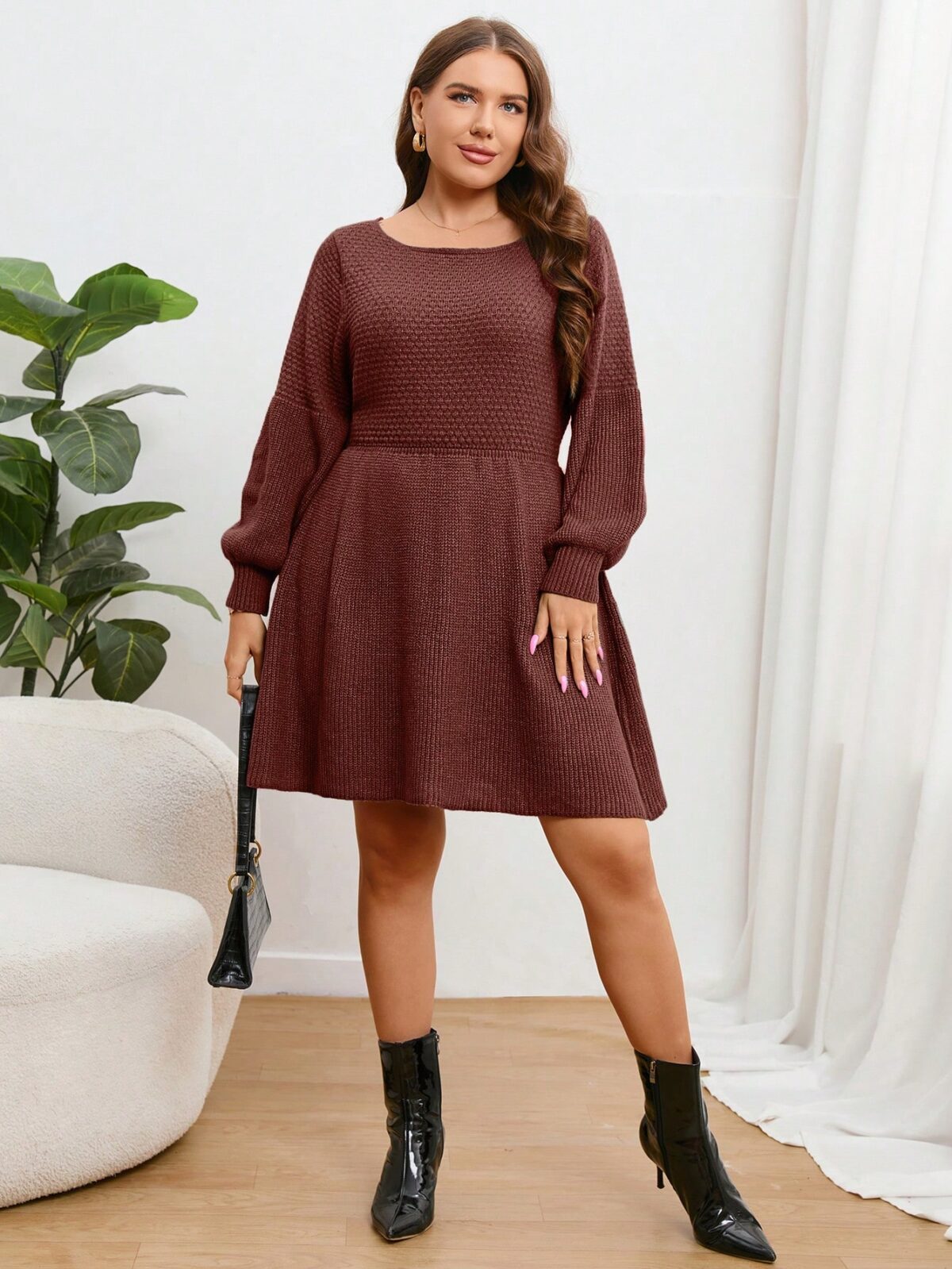 Rochie Tricotata Scurta Aleta Maronie - Marimi Mari - imagine 3