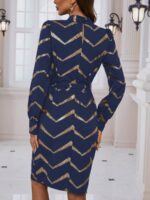 Rochie Midi Alycce Bleumarin cu Print Auriu - imagine 2