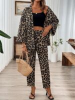 Compleu Grace Cu Print Animal Format Din Bluza si Pantalon Lung