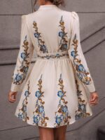 Rochie Scurta Camelya Crem cu Print Floral Albastru - imagine 2