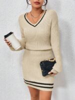 Rochie Scurta Tricotata Charllot Crem cu Dungi Negre - imagine 3