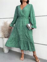 Rochie Midi Xanthe Verde cu Floricele Albe - Marimi Mari - imagine 3