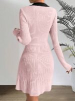 Rochie Tricotata Scurta Kunal Roz cu Guler Negru - Marimi Mari - imagine 2