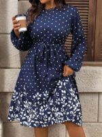 Rochie Scurta Saini Bleumarin cu Print Floral Alb