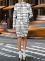 Compleu Aganippe Alb cu Print Negru format din Sacou si Fusta Scurta - imagine 2