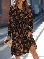 Rochie Scurta Helsinki Neagra cu Print Floral Caramiziu