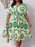 Rochie Scurta Leonie Crem cu Print Floral Verde - Marimi Mari