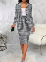 Compleu Teodora Alb cu Print Negru format din Fusta Midi si Sacou