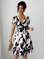 Rochie Scurta Zoe Crem cu Print Negru
