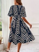 Rochie Scurta Drusilla Bleumarin cu Print Bej - imagine 2