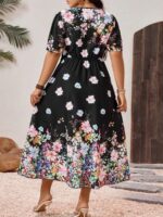 Rochie Midi Viola Neagra cu Print Floral Multicolor - Marimi Mari - imagine 2