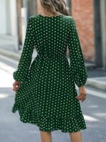 Rochie Scurta Samira Verde cu Buline Albe - imagine 2