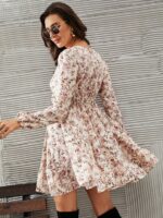 Rochie Scurta Kimi Alba cu Print Floral Roz - imagine 2