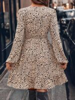 Rochie Scurta Ezra Bej cu Print Floral Negru - imagine 2