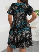 Rochie Scurta Carmelia cu Print Tropical Albastru - Marimi Mari - imagine 2