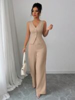Compleu Bernice Bej format din Vesta si Pantalon