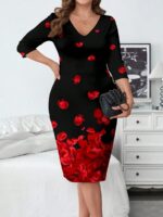 Rochie Scurta Inca Neagra cu Print Floral Rosu - Marimi Mari