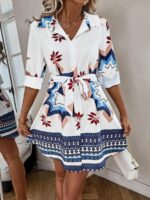 Rochie Scurta Aleksina Alba cu Print Albastru