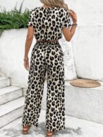 Compleu Mikky cu Print Leopard format din Top si Pantalon - imagine 2