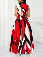 Rochie Lunga Ferrol Rosie cu Print Geometric Negru si Alb - imagine 2
